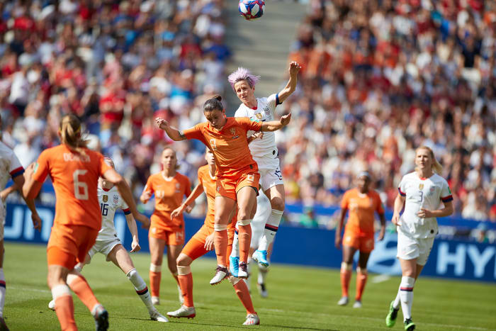 megan-rapinoe-action